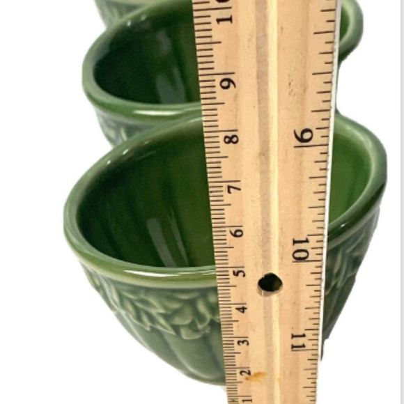Home & Gardens Green Ceramic Round Oven-Safe Bowls x 3  - 2"Tall  3 3/8" wide - Picture 5 of 6